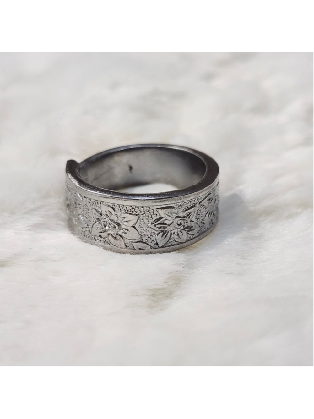 Daffodil Ring size 10½ silverwear spoon ring